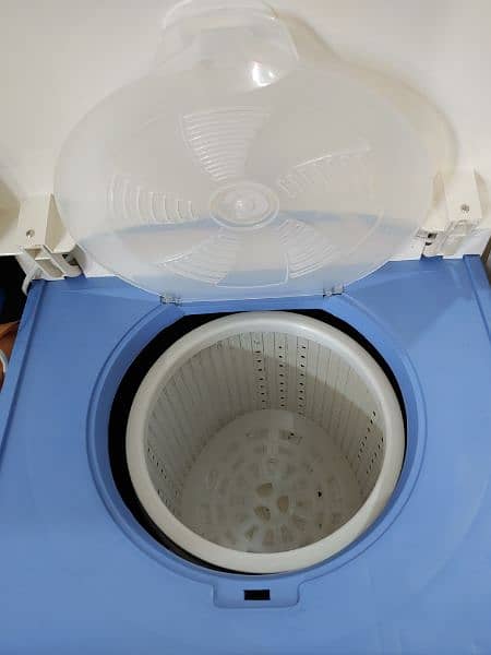 Washing Machine & Dryer (N. B) 5