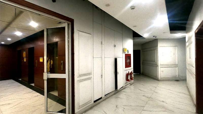 Ist Floor 4112 Square Feet Office For Rent In Main Boulevard Gulberg Lahore 7