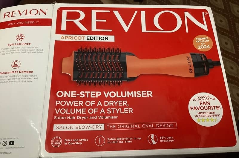 REVLON 1 step volumizer(price is negotiable) 1