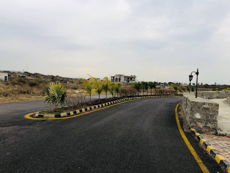 1 Kanal Residential Plot Available For Sale in Wapda Town Block D Islamabad. 2