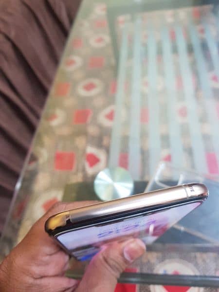 iPhone 11 pro max 256GB JV 4