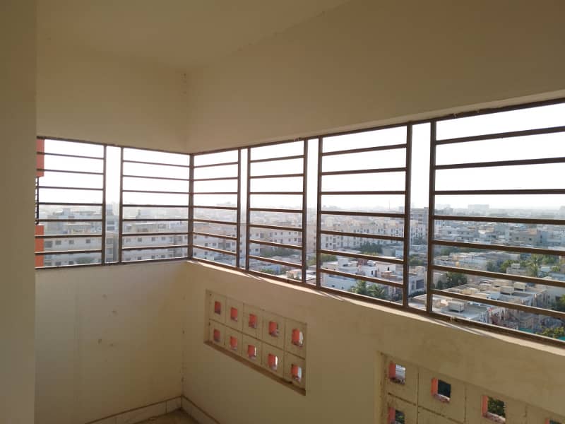 1350 Sqft Flat 3 Bed DD For Sale 11