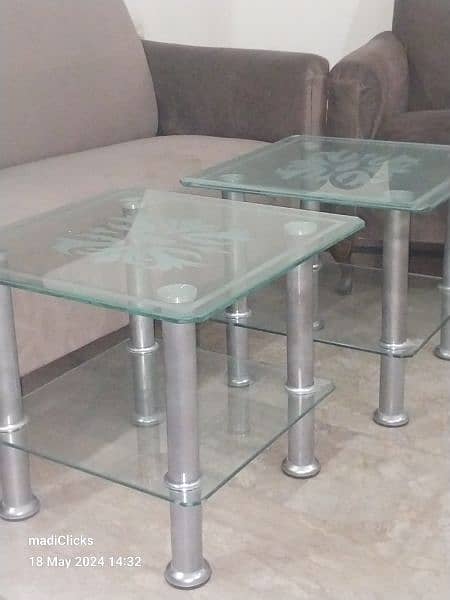 Centre Glass Table of 3 set 2