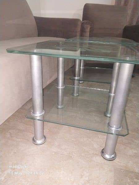 Centre Glass Table of 3 set 4