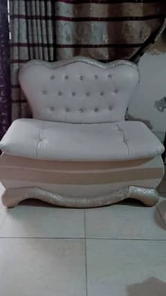 7 seater mint condition sofa set in good price