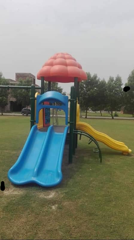 Bahria orchard plot no 494# phase3 possession utility paid for sale 10