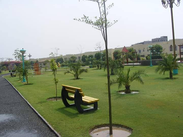 Bahria Orchard Plot No 135#C Possession Utility Paid Top Location Plot For Sale 16