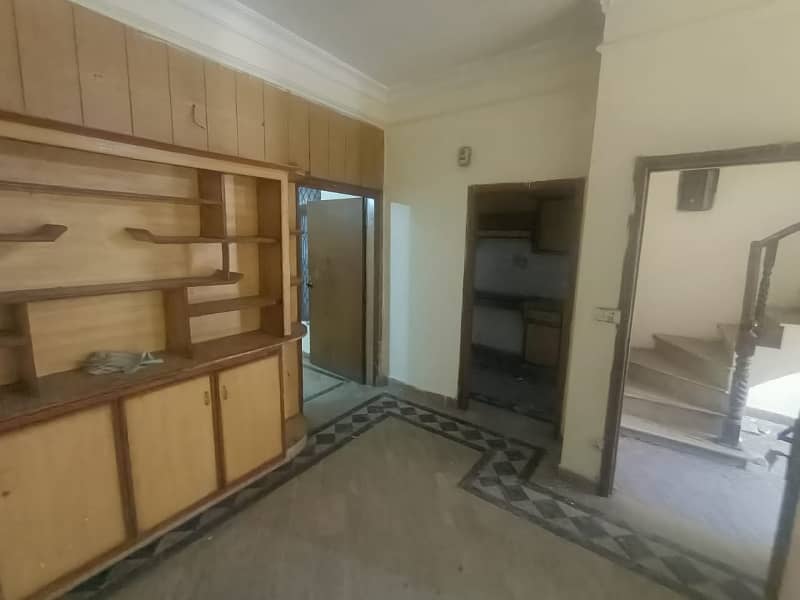 3 Marla House For Rent In Johar Town 8