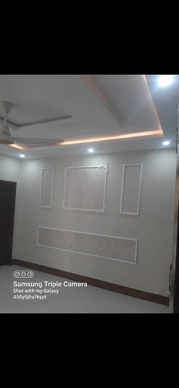 5 marla upper portion available for rent in pak arab housing scheme Main farozpur road Lahore 3
