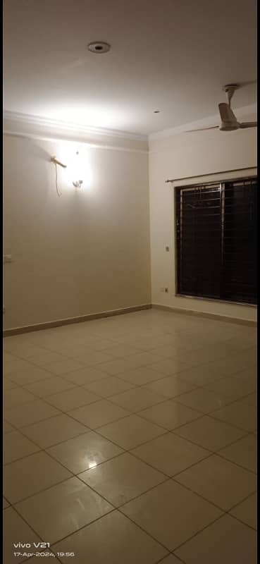 5 marla upper portion available for rent in pak arab housing scheme Main farozpur road Lahore 4