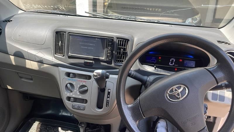 Toyota Pixis Epoch 2015 11