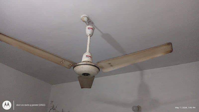 ac celling fan 0