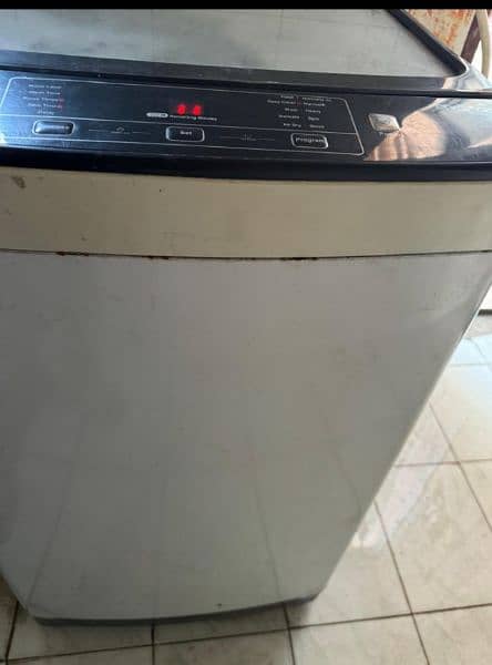 Fully Automatic 9kg Washing Machine For Sale 1