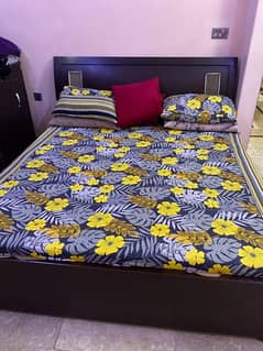 used Furniture in very Good condition Along with mattress