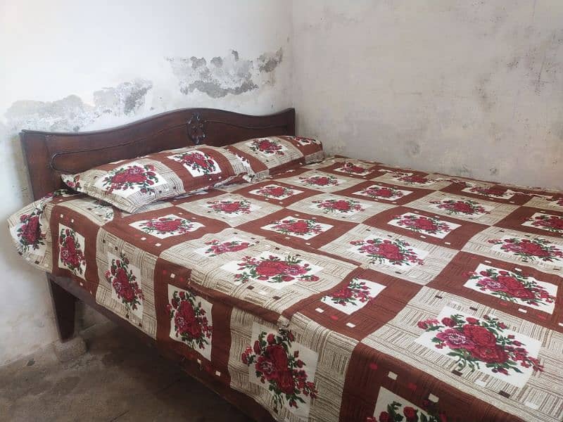 Double Bed with 8 inche metres 2