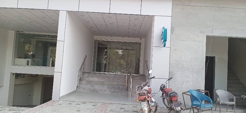 Kanal Commercial First Floor Available For Rent 3