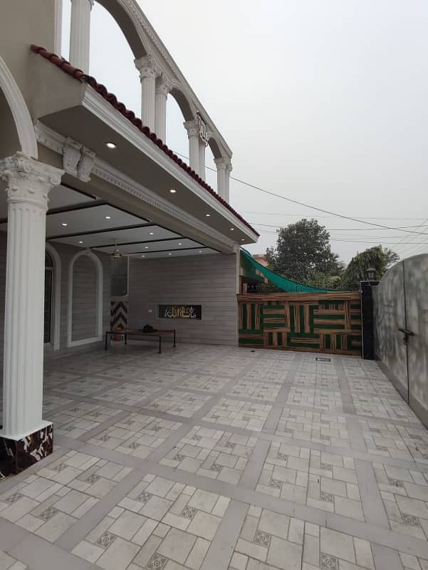 Brand New Italian Bungalow Available For Sale Nearby Wapda Town. 1