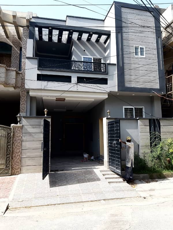 5 Marla Like New For Sale Nearby Mian Canal Road 27
