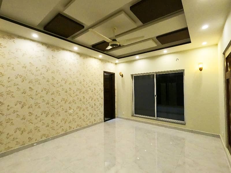 House For Sale In Lahore 44