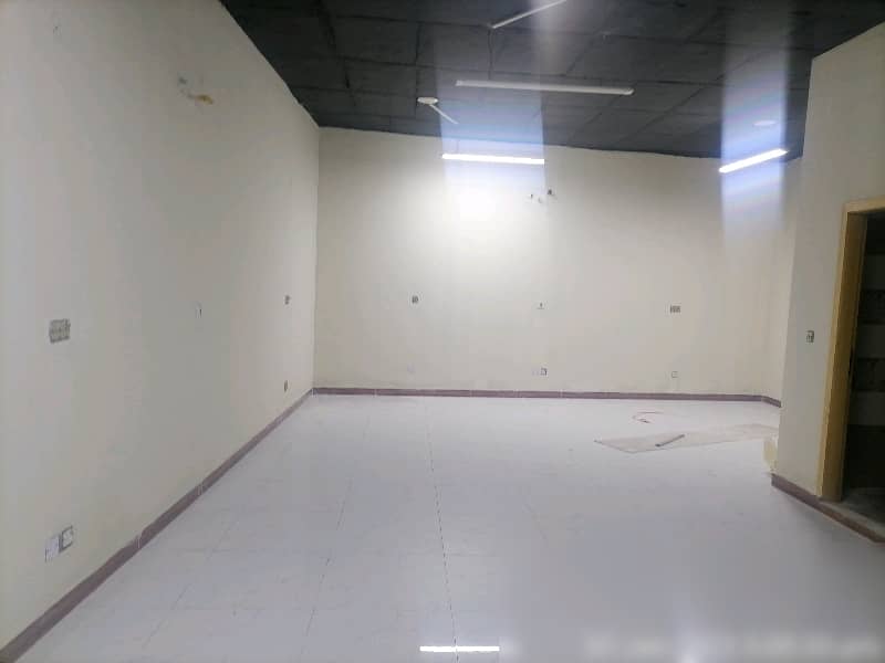 To Rent You Can Find Spacious Warehouse In Johar Town Phase 2 - Block R 2