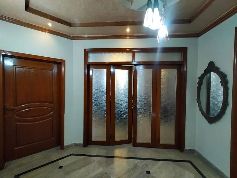 Kanal Upper Furnished Portion Avaibale For Rent. 28