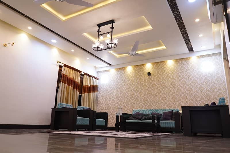 1 Kanal vip luxury house available for sale in Ayesha Block Abdullah Garden Canal Road fsd 36