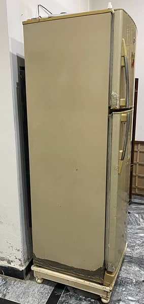 PEL refrigerator in good condition  jumbo size 1