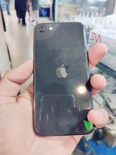 iPhone SE 2020 10/9 condition
