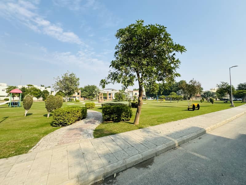 4 Kanal Plot For Sale In Executive Lodges Bahria Town Lahore 1