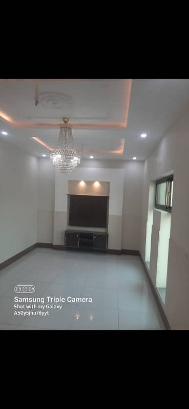 10 marla upper portion available for rent in pak arab housing scheme Main farozpur road Lahore 18