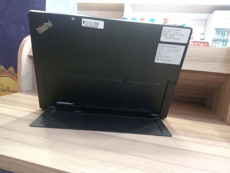 Lenovo x1 laptop+tablet 2in1 1