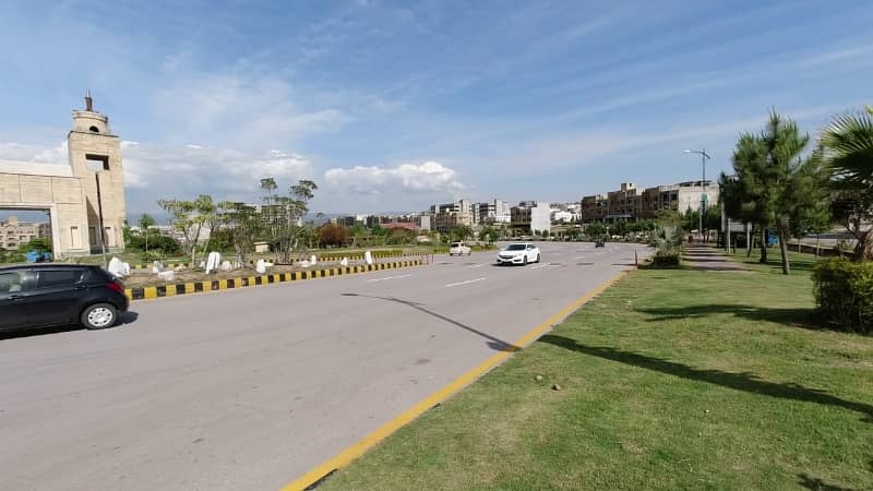 Bahria Enclave Street 21 Sector C3 Size 10 Marla Plot Beautiful Location 1