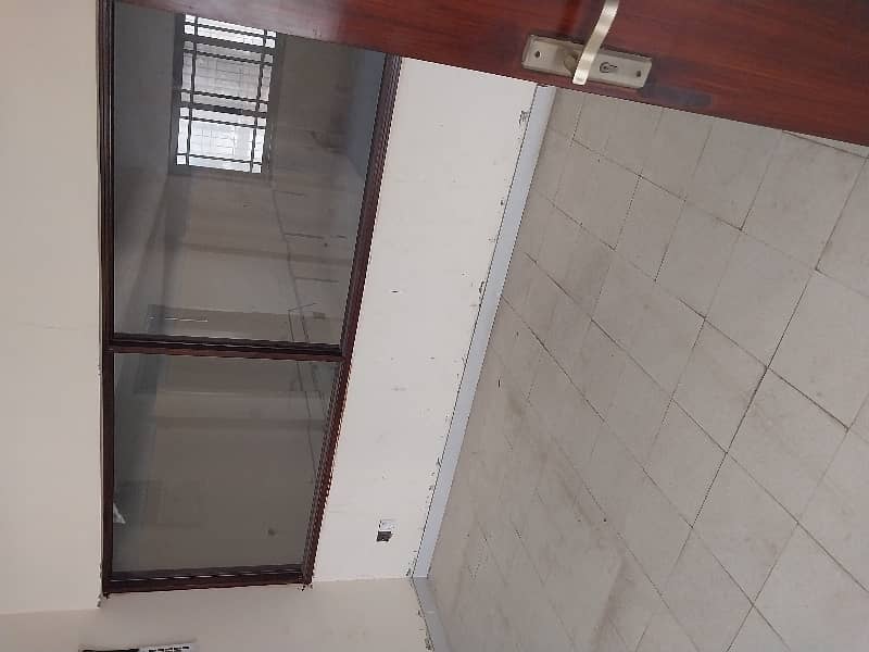 Available For Rent In Korangi Industrial Area Near Brookes Chowrangi In Mehran Town Ground Floor +2 Floor Fully Tiled Floors With Own P. M. T 150 K. W. A Electric Power
Approx 1000 Kg Industrial Loading Lift Nearest Main Road, Excellent Location . 12