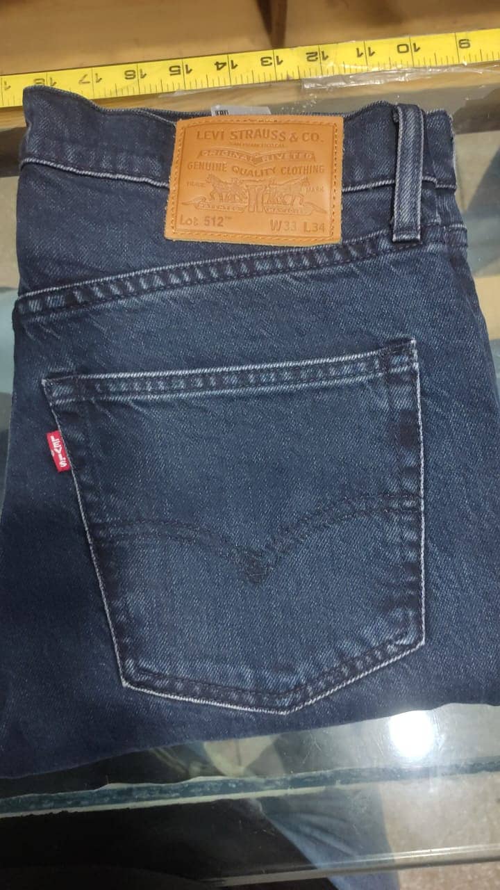 orgnal | Levi. s| premium jeans available and athar leftavar jans 3