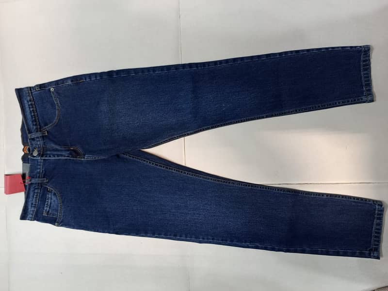 orgnal | Levi. s| premium jeans available and athar leftavar jans 5