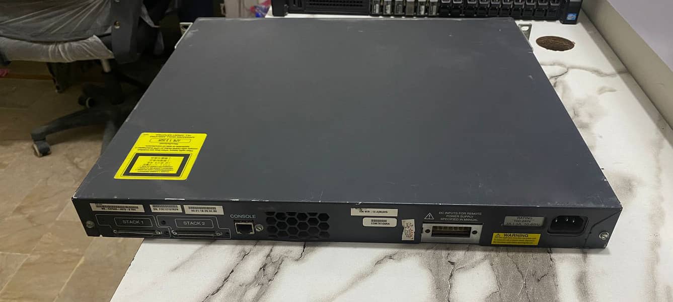Cisco 3750g non poe Switch 1