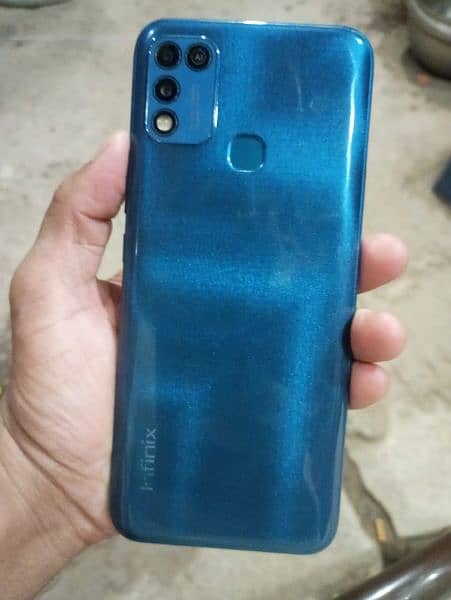 Infinix hott 1oS play gd condition one hand use no fault 3