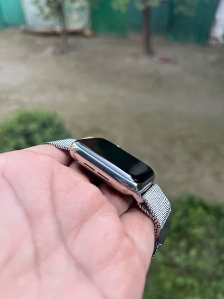 apple watch series 6 stainless steel 2