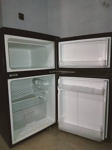 Orient room fridge 2