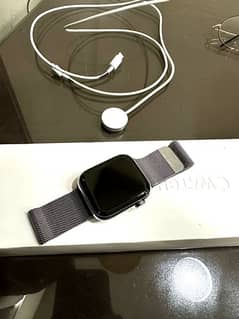 Apple Watch 45mm stainless steel with Milanese Loop
