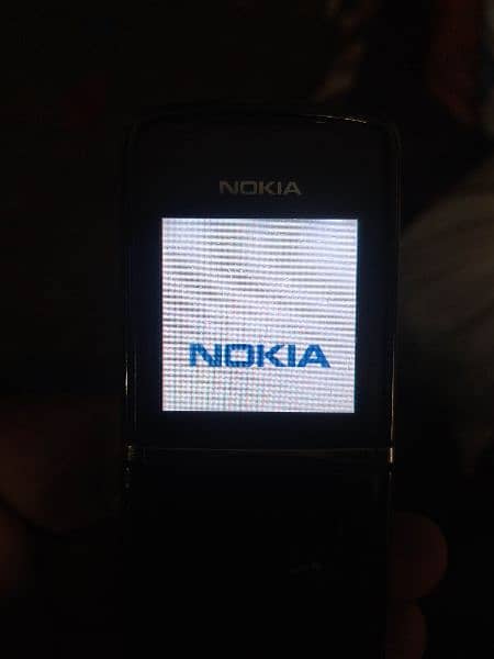 Nokia 8800 Sirocco Read Ad 2