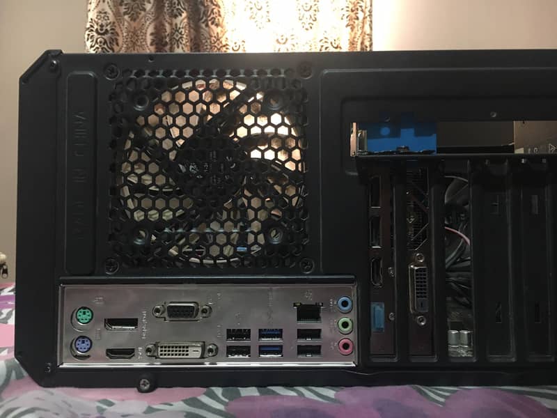 Complete Gaming Pc With Rx 590 8GB Special Edition 9