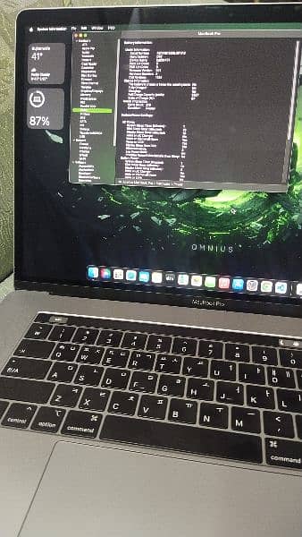 MacBook pro 2018 15inch 3