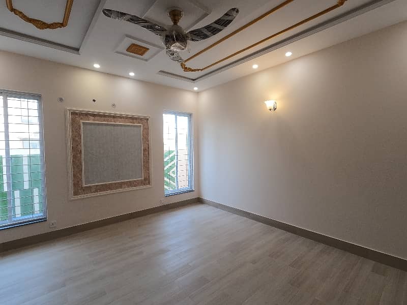 Ideal House Is Available For Sale In Lahore 18