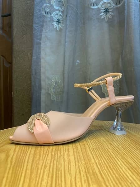 Branded Women Footwear Available At Factory Rates 9