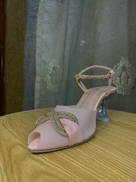 Branded Women Footwear Available At Factory Rates 10