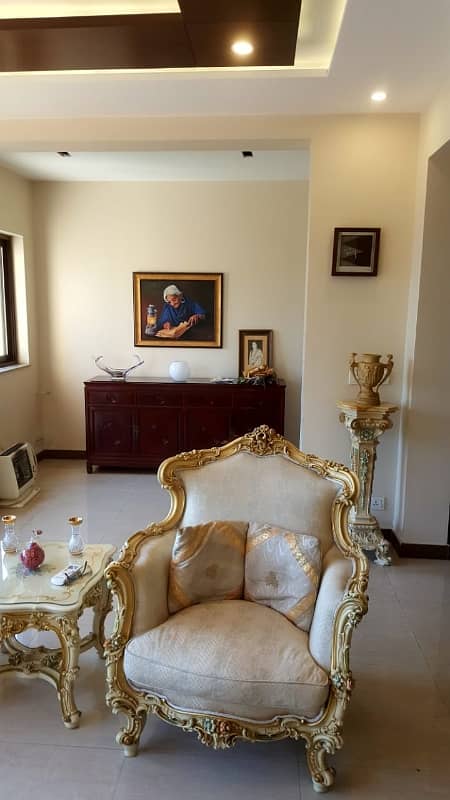 A Fully Furnished Villa Of 1 Kanal Available For Rent 8