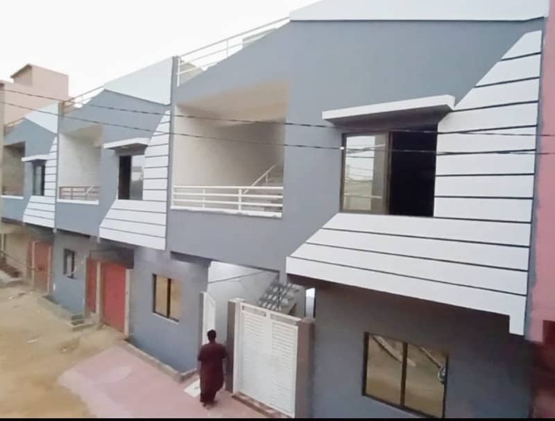 DIRECT OWNER 100 Yards Brand New Bungalow For SALE In Very Reasonable Price Complete & Furnished 26