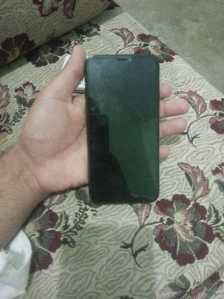 I phone X NoN PTA mobile 10 by 10 condition full ok 64 GB Ram kai sath 4