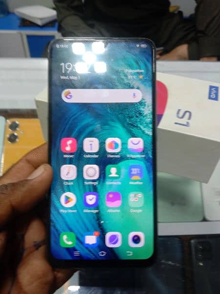 vivo s1 full box 1